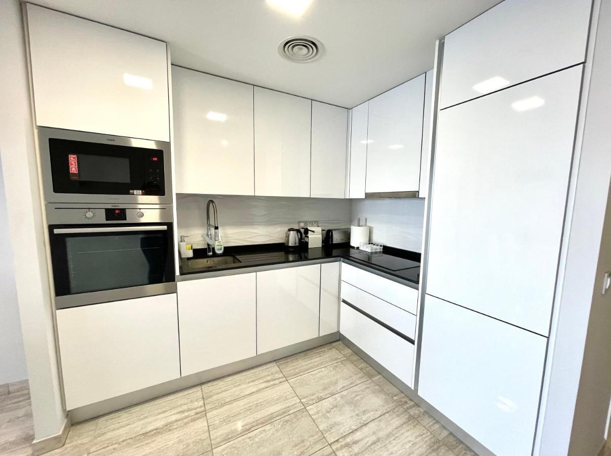 Exclusive Apartments On The First Line Of Benidorm Sol Y Mar Exterior photo